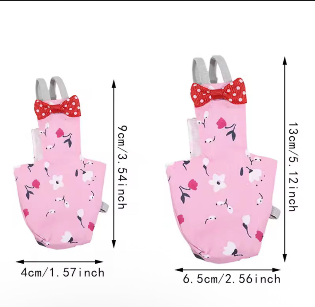 Cute Parrot & Small Bird Diaper with Bowtie – Washable Flight Suit for Cockatiels, Pigeons & Pet Birds